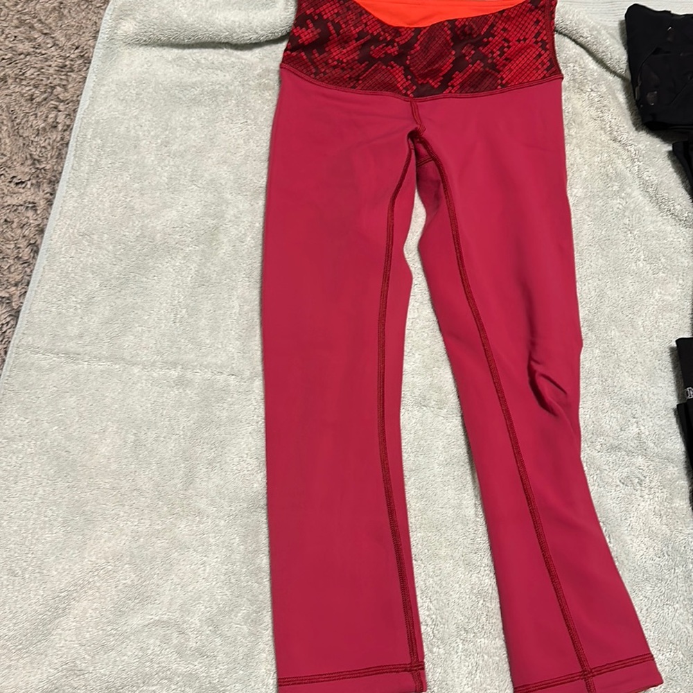 NWOT Lululemon Wunder Under Capri  Sz 2